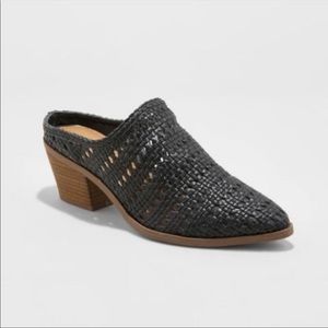 Universal thread mules